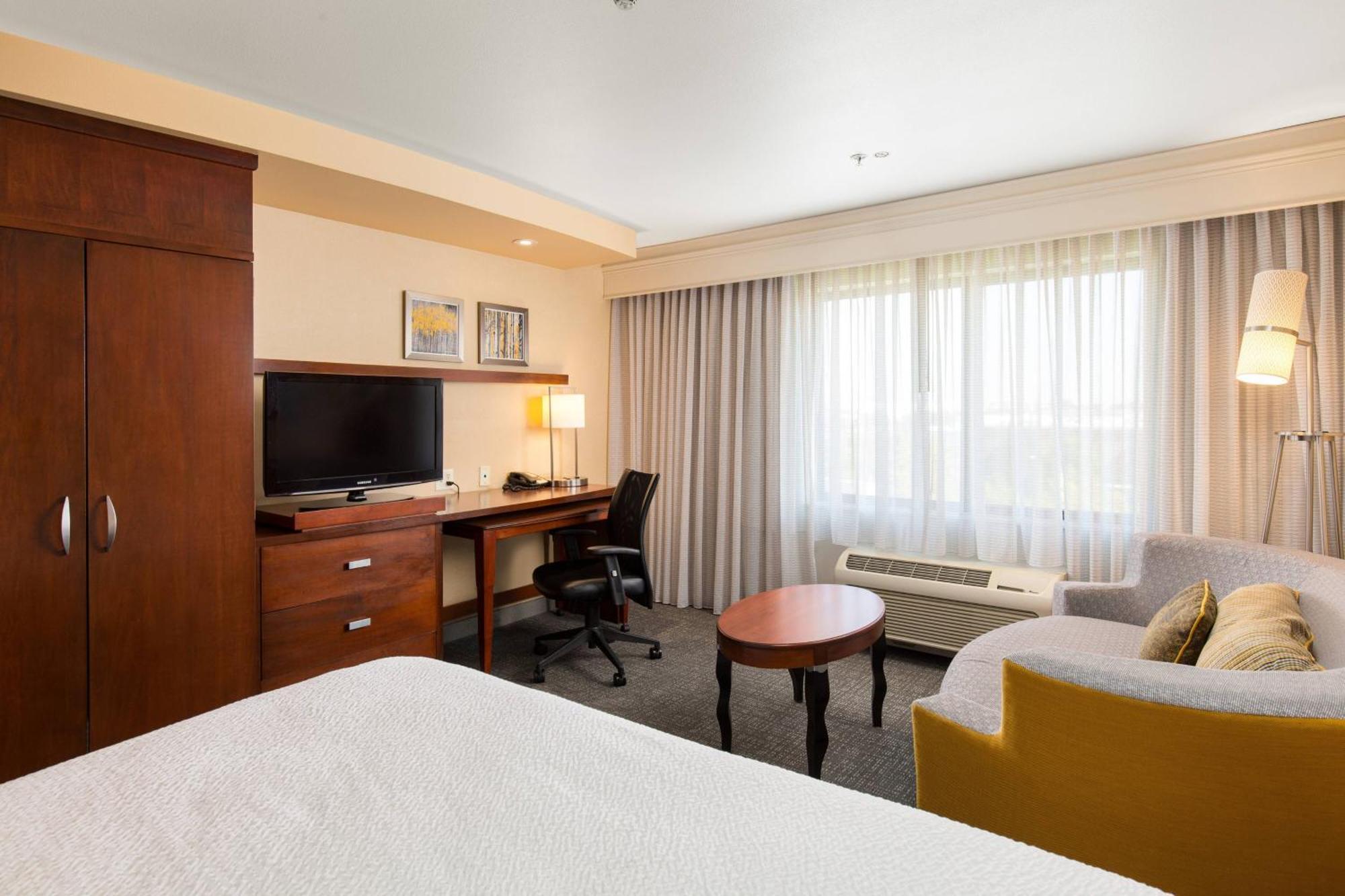 Hotel Courtyard By Marriott Ontario Rancho Cucamonga Exteriér fotografie