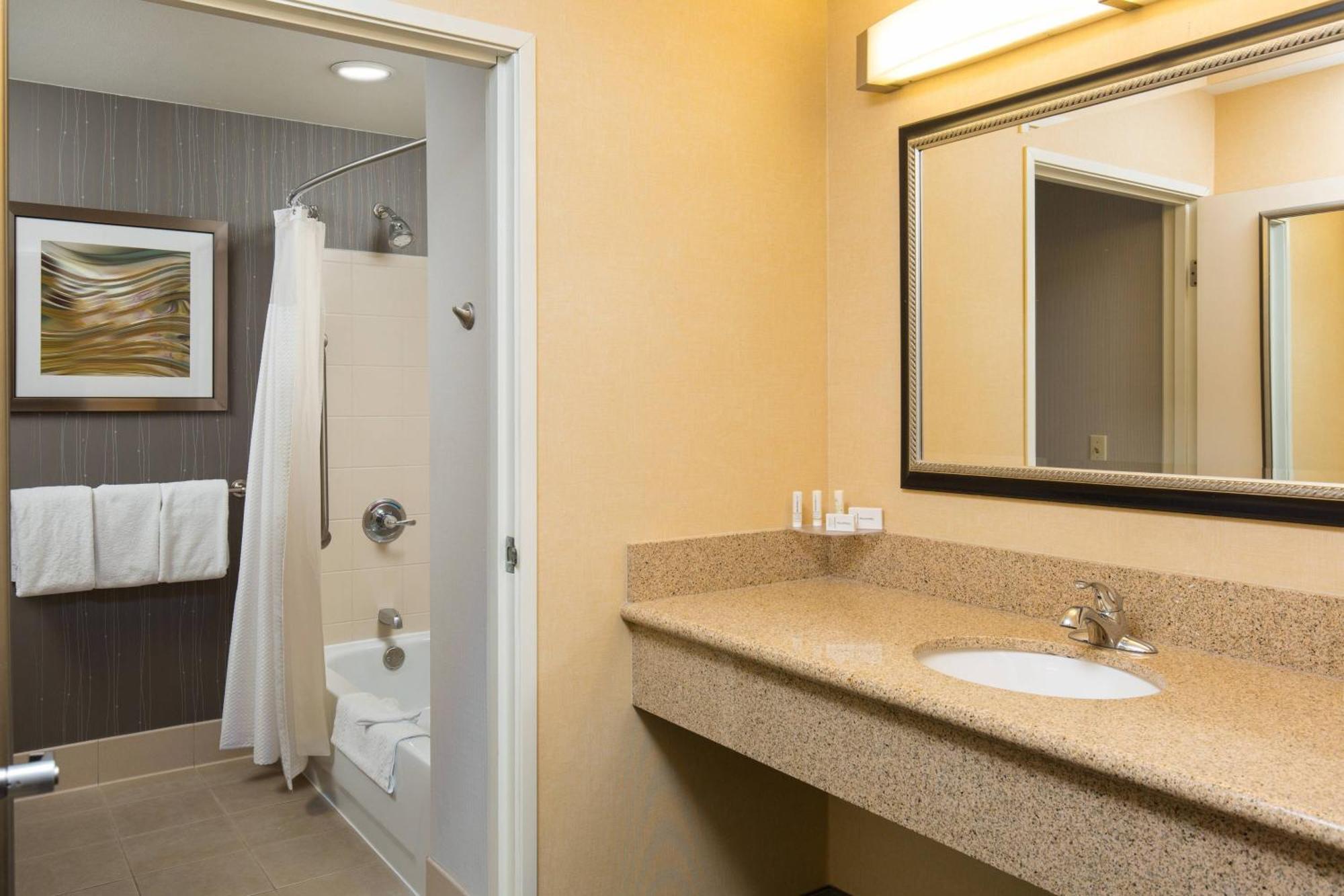 Hotel Courtyard By Marriott Ontario Rancho Cucamonga Exteriér fotografie